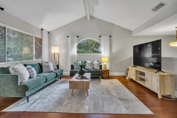$415,000 | 231 Live Oak Circle, Unit 2, Roseville, CA 95678