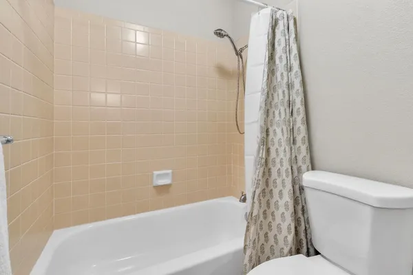 $415,000 | 231 Live Oak Circle, Unit 2, Roseville, CA 95678