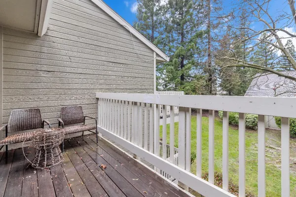 $415,000 | 231 Live Oak Circle, Unit 2, Roseville, CA 95678