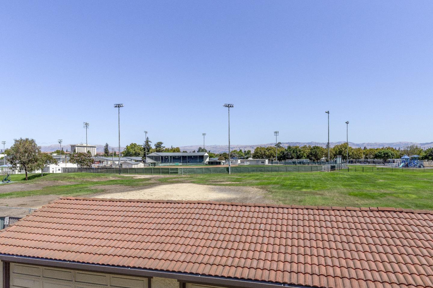 177 Monroe Street, Unit 8 Santa Clara, CA 95050 - Photo 9 of 22 a view of a back yard