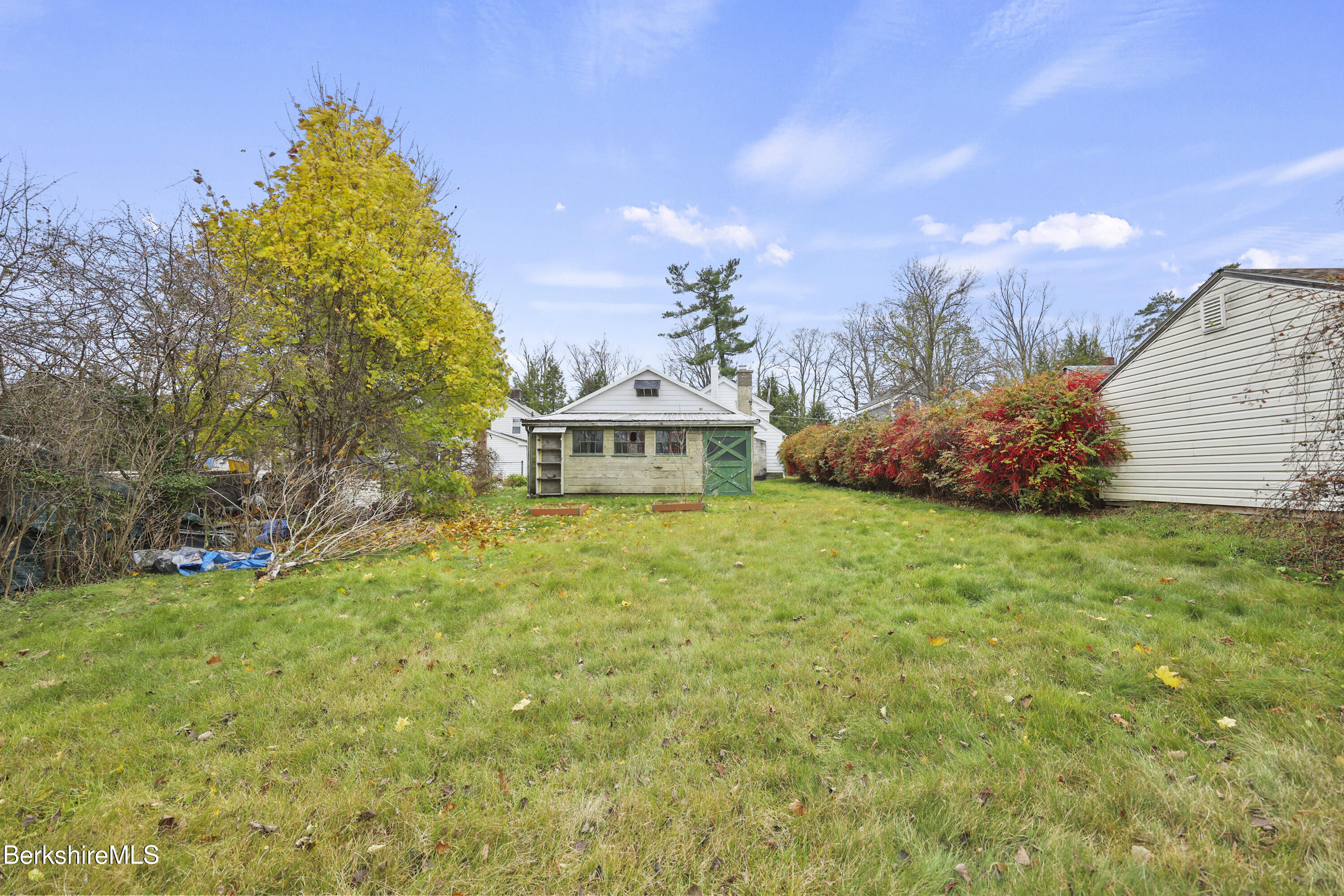 559 Onota Street Pittsfield, MA 01201 - Photo 26 of 29 open yard