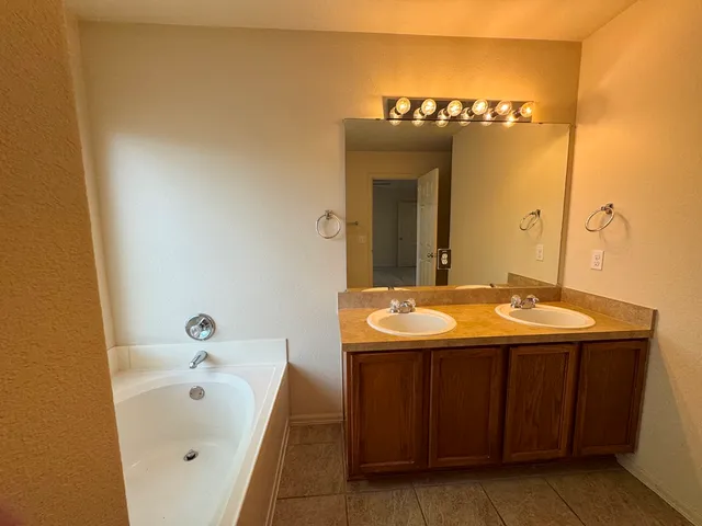 $1,795 | 172 Spruce Drive, Kyle, TX 78640