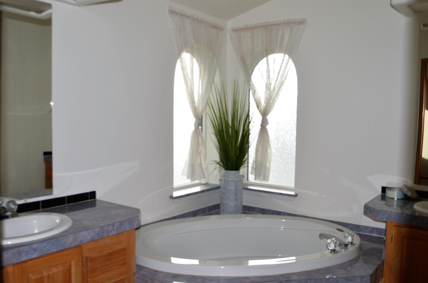 6847 Scottsbluff Road Klamath Falls, OR 97601 - Photo 13 of 23 Additional Photo