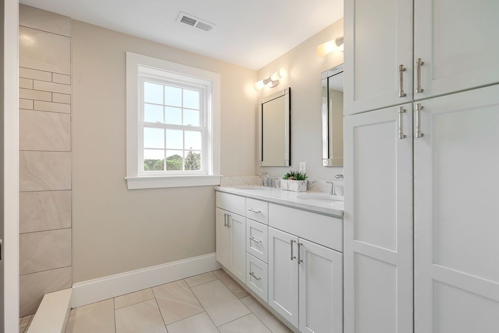 32 Johnson Road, Unit 32 Arlington, MA 02474 - Photo 18 of 34