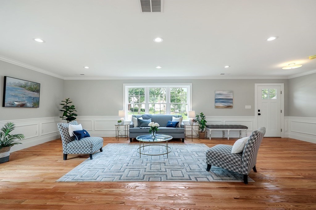 32 Johnson Road, Unit 32 Arlington, MA 02474 - Photo 4 of 34