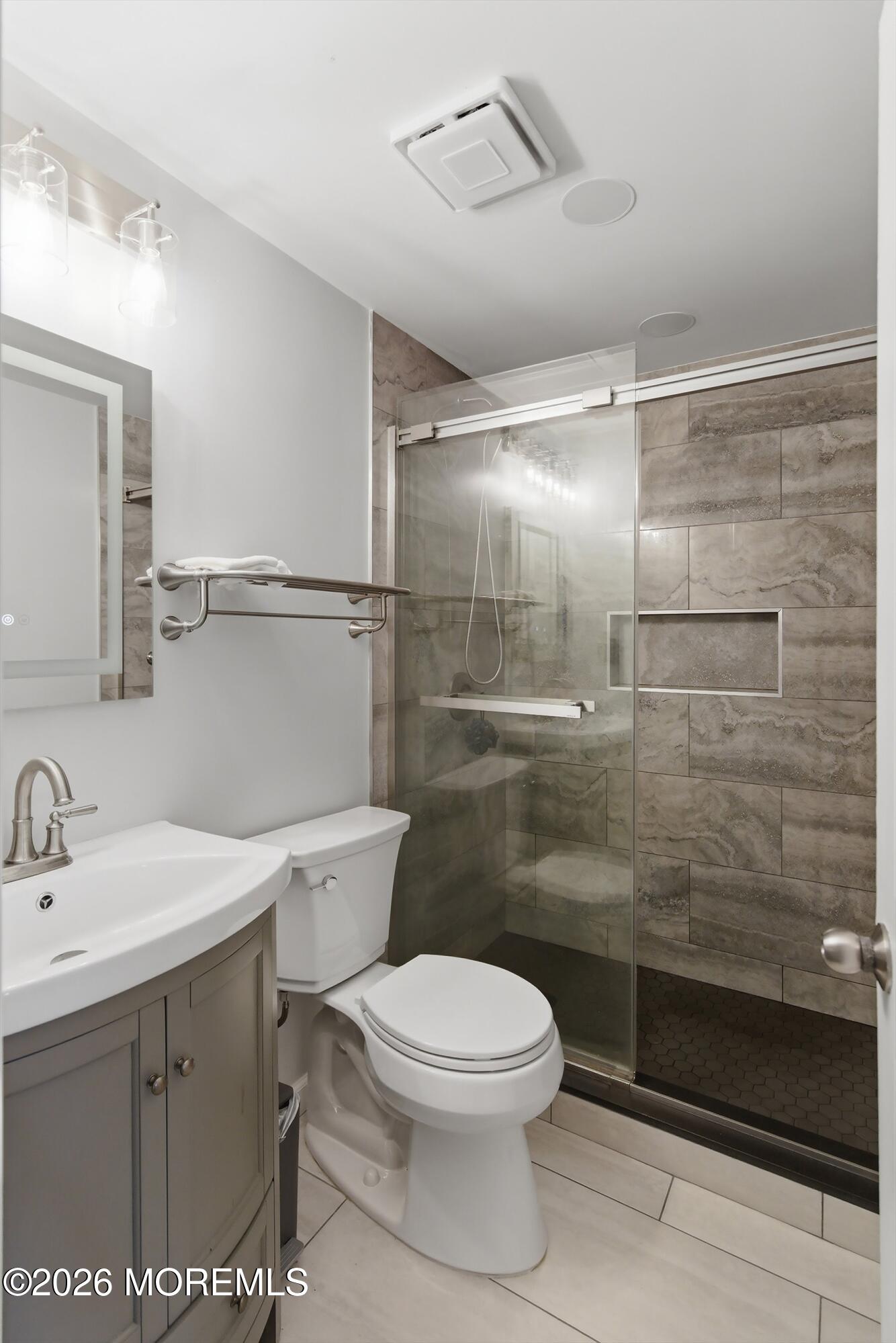 13 Summit Avenue Manalapan, NJ 07726 - Photo 18 of 22 21-Bath 1
