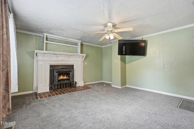 $229,000 | 490 Delaney Lane, Clintwood, VA 24228