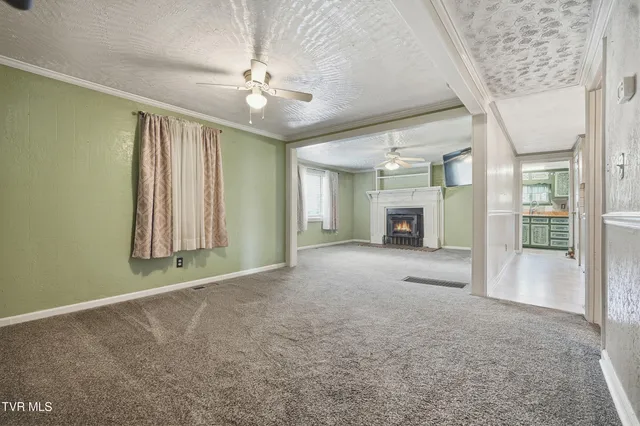 $229,000 | 490 Delaney Lane, Clintwood, VA 24228