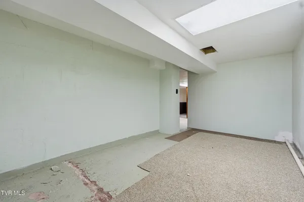 $199,000 | 490 Delaney Lane, Clintwood, VA 24228