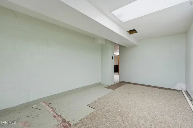 $229,000 | 490 Delaney Lane, Clintwood, VA 24228