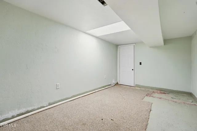 $229,000 | 490 Delaney Lane, Clintwood, VA 24228