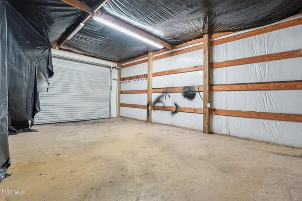 $199,000 | 490 Delaney Lane, Clintwood, VA 24228