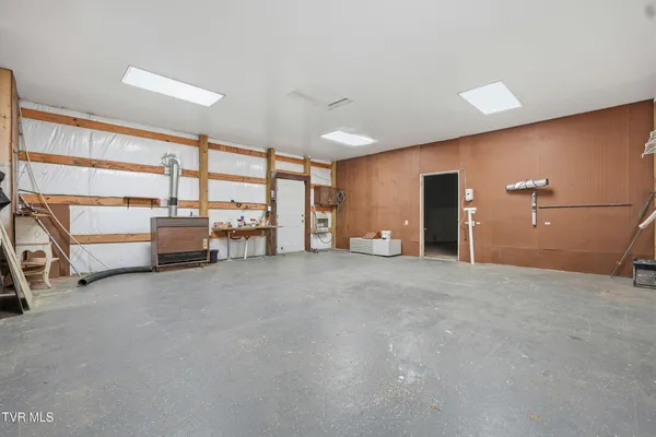 $199,000 | 490 Delaney Lane, Clintwood, VA 24228