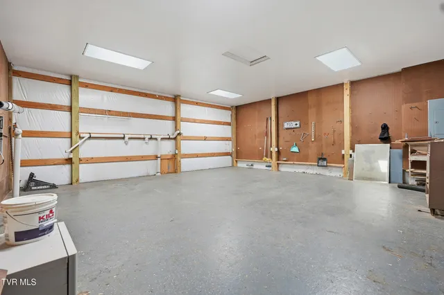 $229,000 | 490 Delaney Lane, Clintwood, VA 24228