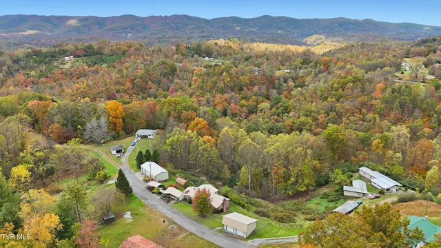 $229,000 | 490 Delaney Lane, Clintwood, VA 24228