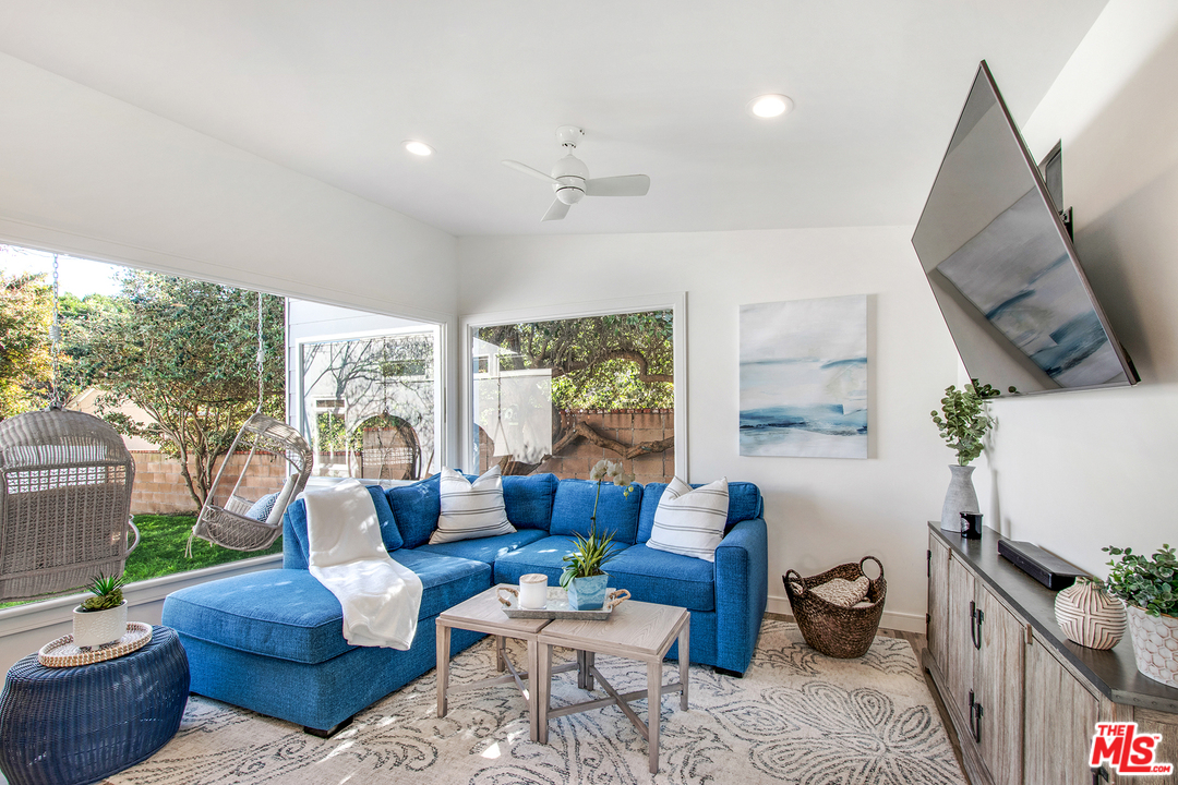 3147 Barbara Street San Pedro, CA 90731 - Photo 4 of 18