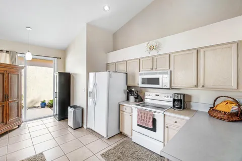 $550,000 | 8094 Sago Palm Lane, Boynton Beach, FL 33436