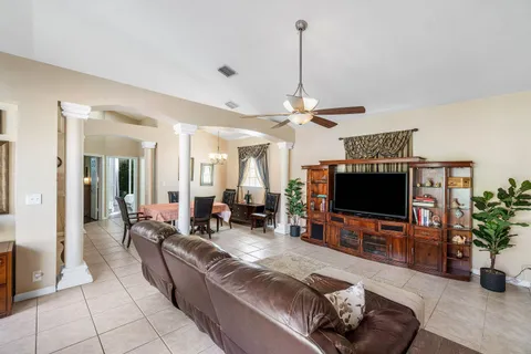 $550,000 | 8094 Sago Palm Lane, Boynton Beach, FL 33436
