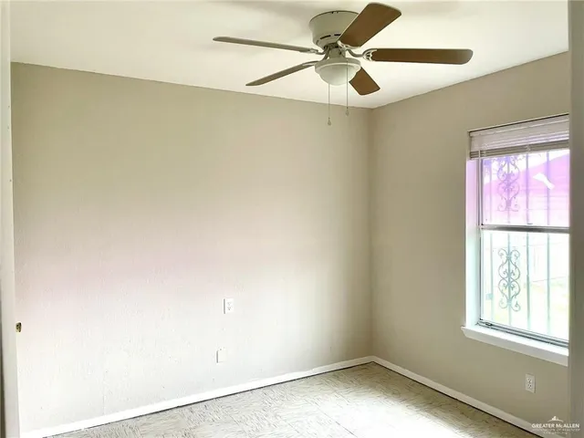 $1,000 | 6905 Sun Drive, Pharr, TX 78577