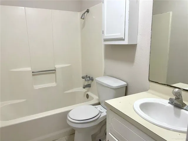 $1,000 | 6905 Sun Drive, Pharr, TX 78577