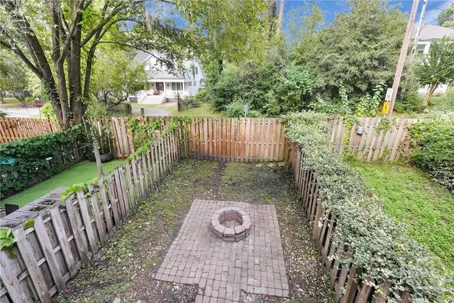 $2,100 | 2612 Whatley Avenue, Unit 13C, Savannah, GA 31404