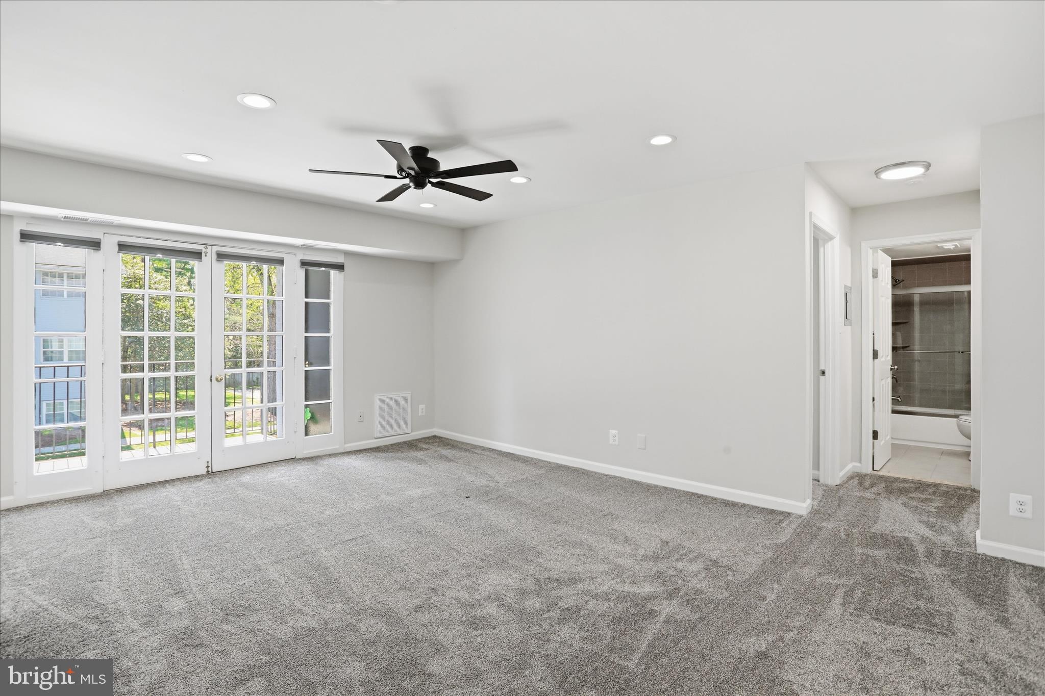 7097 Spring Garden Drive, Unit 101 Springfield, VA 22150 - Photo 18 of 32