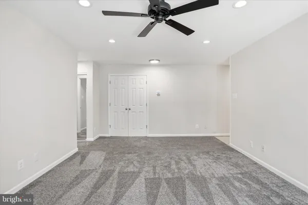 $270,000 | 7097 Spring Garden Drive, Unit 101, Springfield, VA 22150