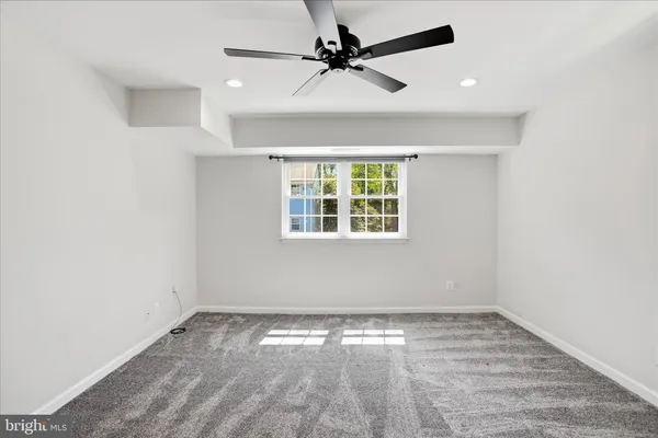 $270,000 | 7097 Spring Garden Drive, Unit 101, Springfield, VA 22150