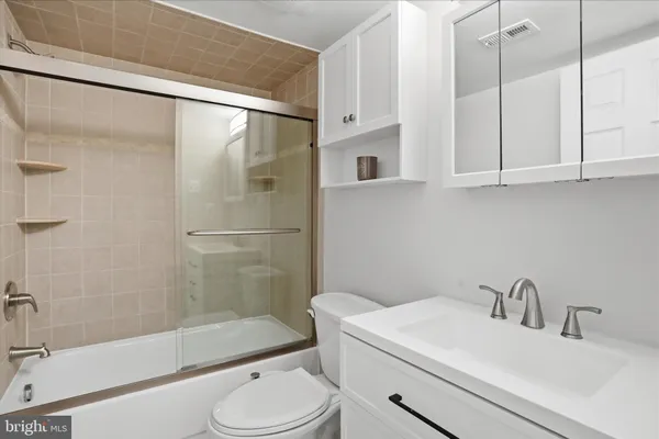 $270,000 | 7097 Spring Garden Drive, Unit 101, Springfield, VA 22150