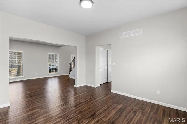 $414,900 | 569 Great Oaks Meadow Drive, Wentzville, MO 63385