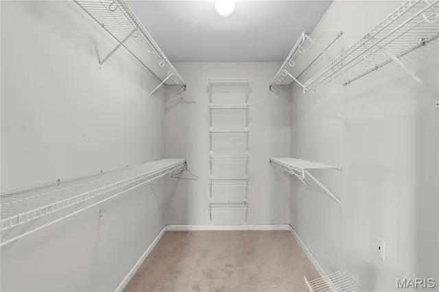 $414,900 | 569 Great Oaks Meadow Drive, Wentzville, MO 63385