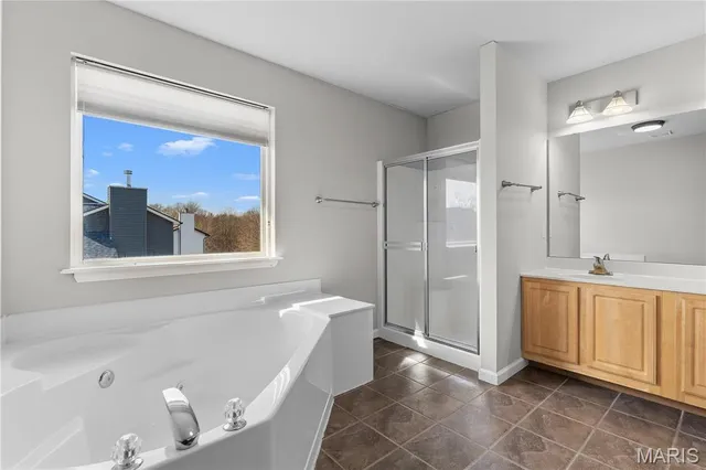 $414,900 | 569 Great Oaks Meadow Drive, Wentzville, MO 63385