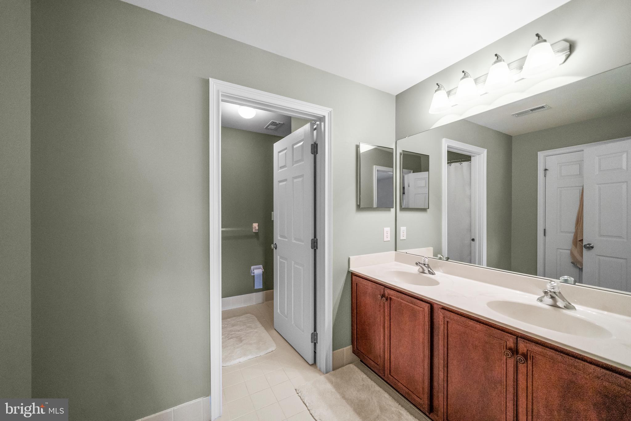 45 Sloan Road West Chester, PA 19382 - Photo 31 of 43 Hall Bath
