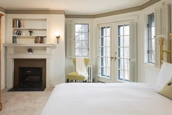 $1,999,000 | 2617 Dean Parkway, Minneapolis, MN 55416