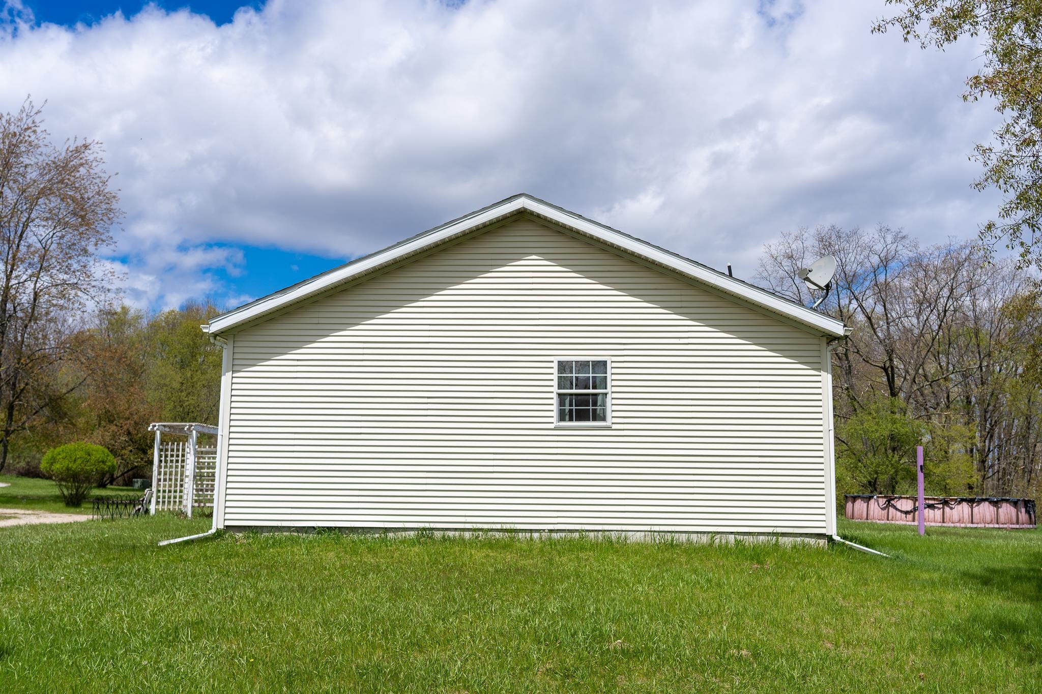 464 North Rolland Road Weidman, MI 48893 - Photo 13 of 70