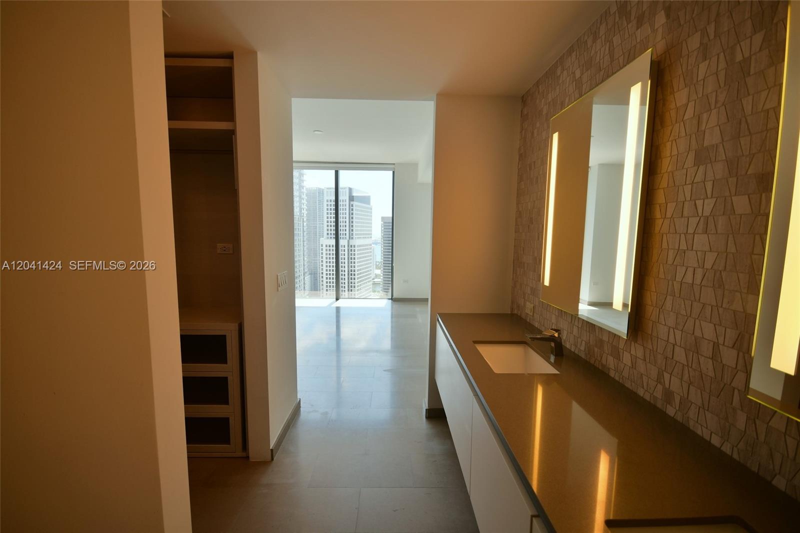 88 Southwest 7th Street, Unit 3309 Miami, FL 33130 - Photo 19 of 50