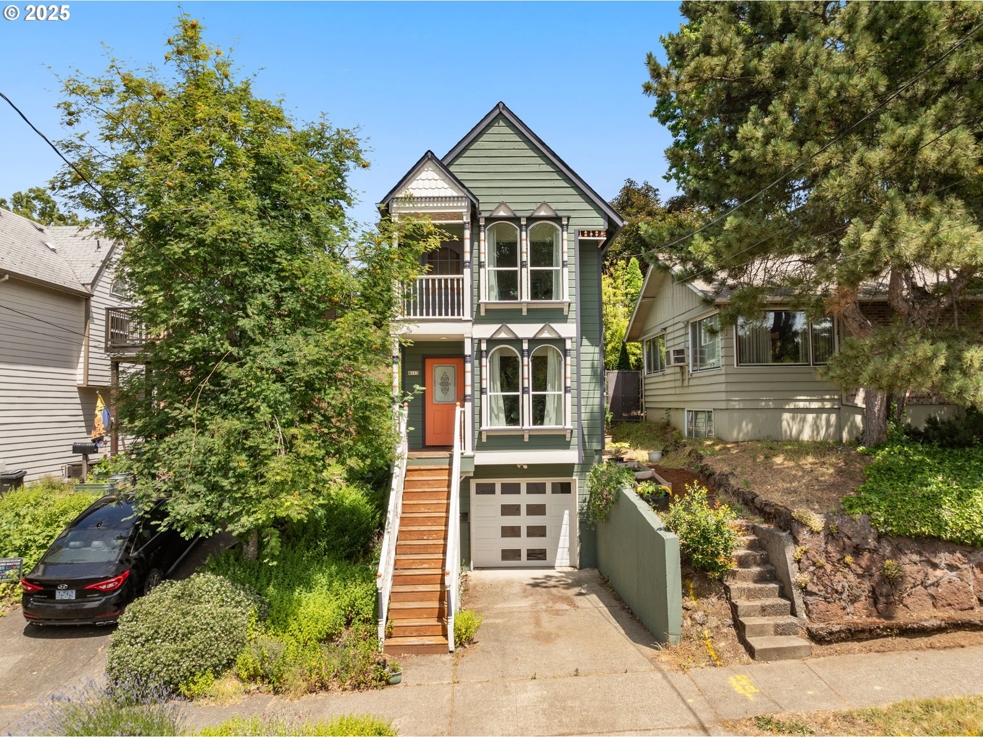 4113 Southeast Rural Street Portland, OR 97202 - Photo 1 of 38 Gallery Image 1