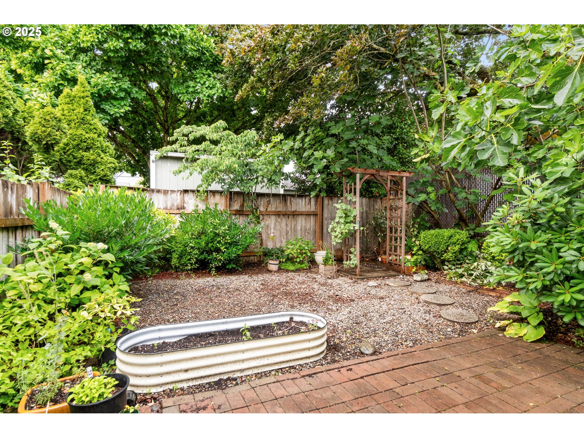 4113 Southeast Rural Street Portland, OR 97202 - Photo 28 of 38 Gallery Image 28