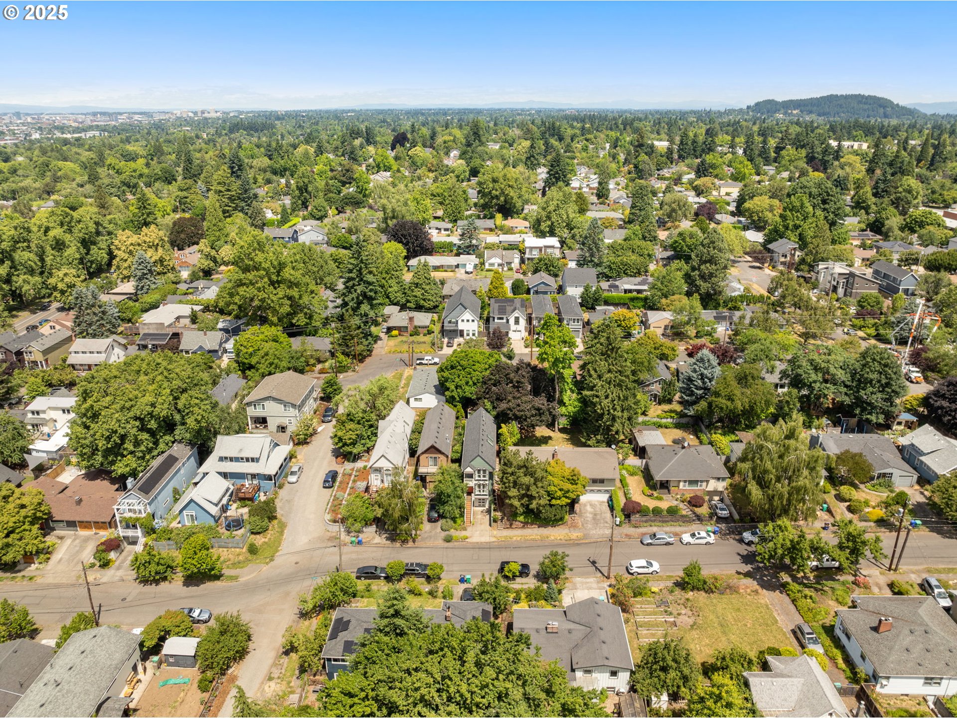 4113 Southeast Rural Street Portland, OR 97202 - Photo 32 of 38 Gallery Image 32