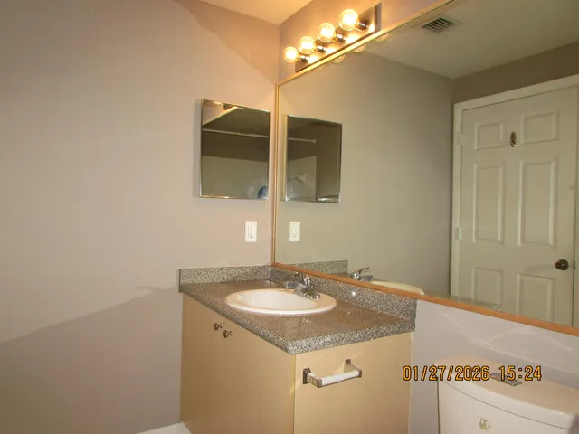 $2,450 | 350 Crestwood Circle, Unit 302, Royal Palm Beach, FL 33411