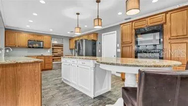 $695,000 | 173 Foxcroft Drive East, Palm Harbor, FL 34683