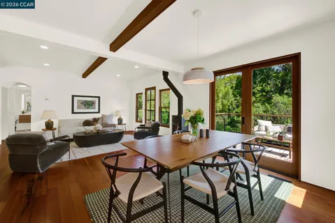 $1,215,000 | 4009 Redwood Road, Napa, CA 94558