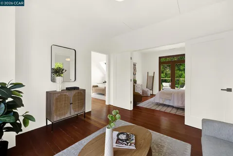 $1,215,000 | 4009 Redwood Road, Napa, CA 94558