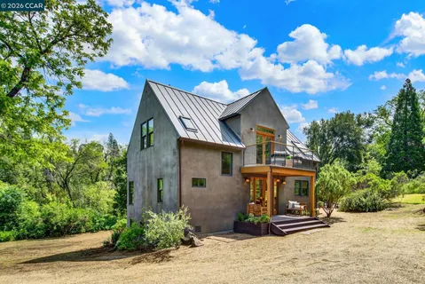 $1,215,000 | 4009 Redwood Road, Napa, CA 94558