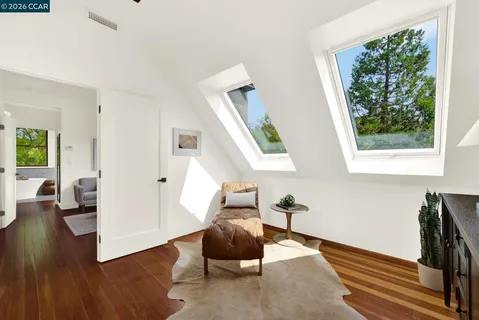 $1,215,000 | 4009 Redwood Road, Napa, CA 94558