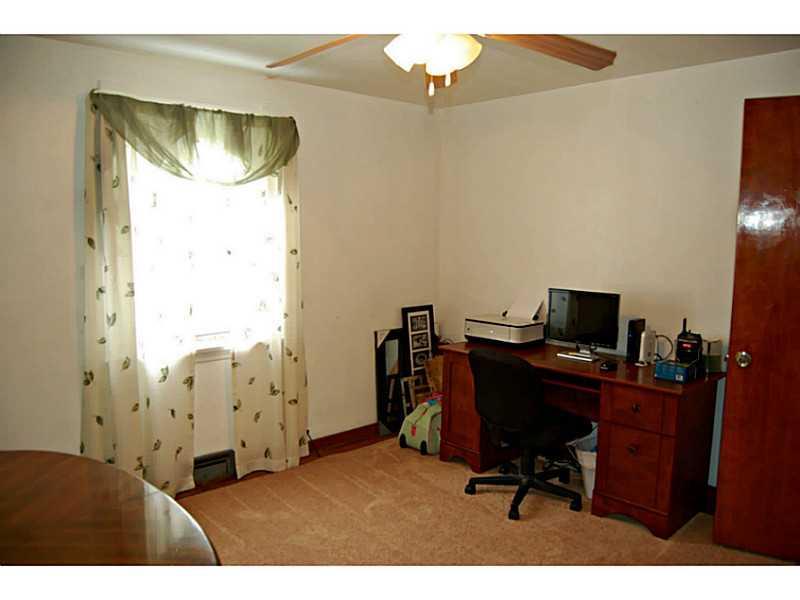 986 Cochrans Mill Road Pittsburgh, PA 15236 - Photo 12 of 25 Bedroom. Main floor bedroom or den
