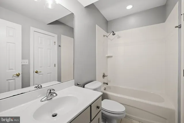 $995,000 | 11607 Fawn Lake Parkway, Spotsylvania, VA 22551