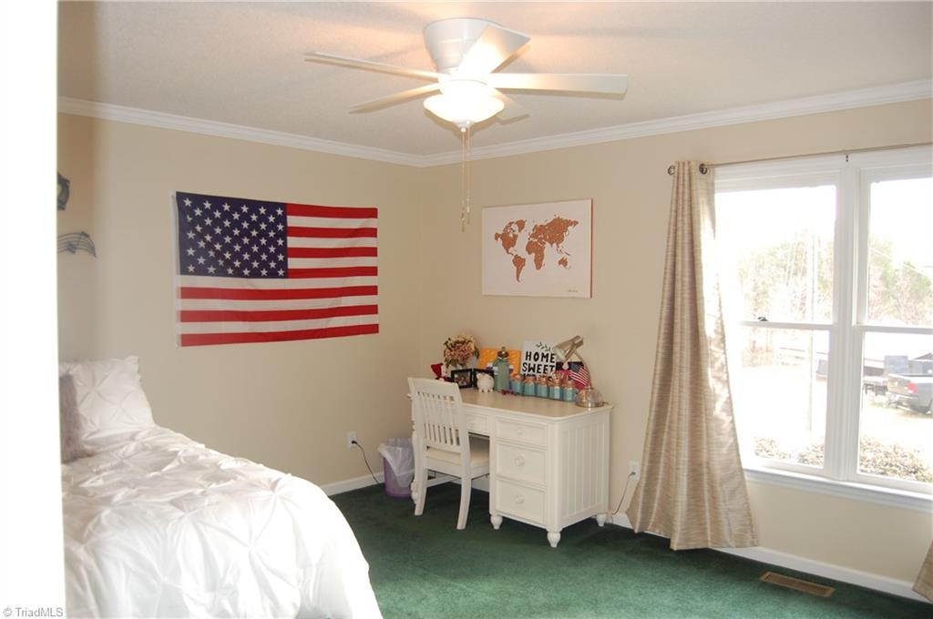 2424 City Lake Road Lexington, NC 27295 - Photo 12 of 28 Gallery Image 12