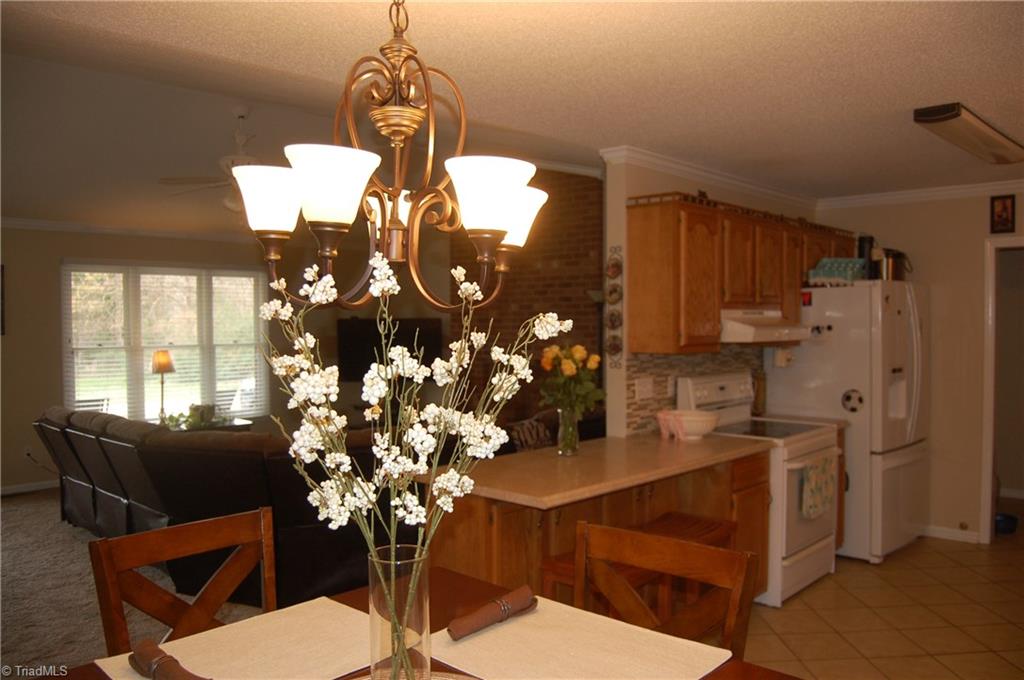 2424 City Lake Road Lexington, NC 27295 - Photo 5 of 28 Gallery Image 5