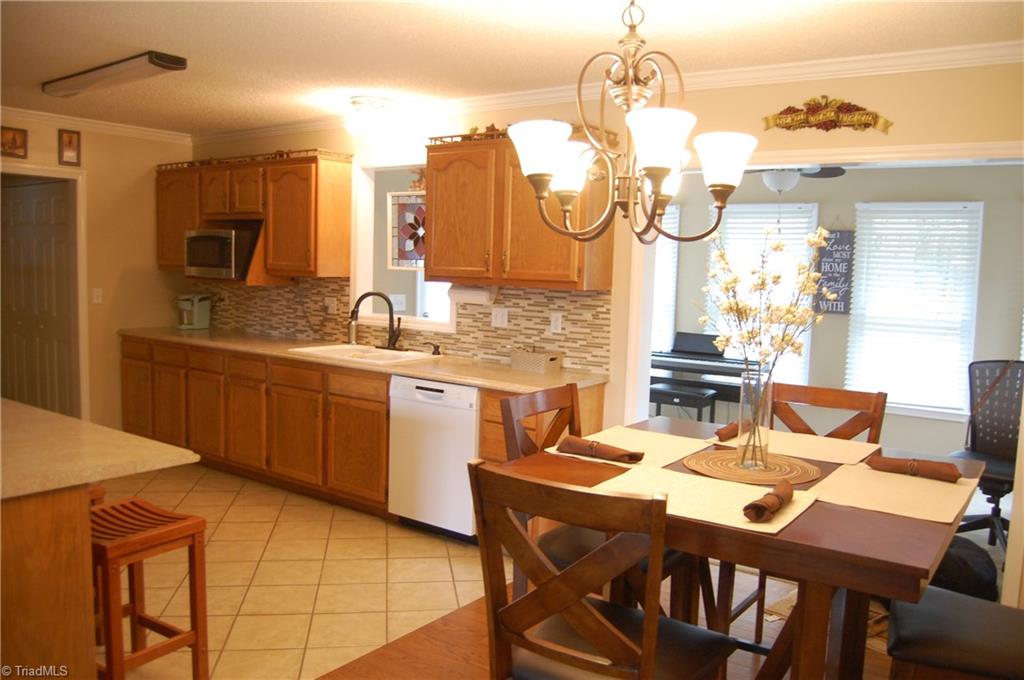 2424 City Lake Road Lexington, NC 27295 - Photo 7 of 28 Gallery Image 7